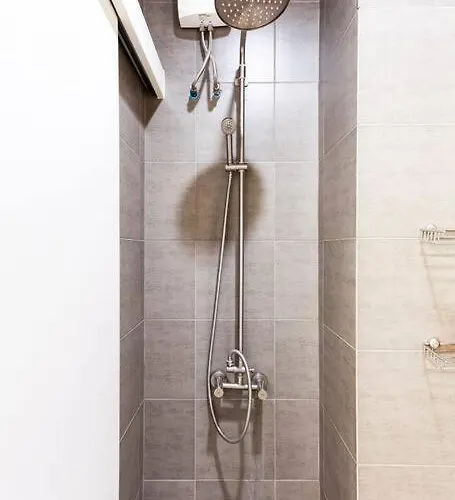 Miq_5br/silom Bts,mrt/wifi 1000mb/jacuzzi/16pax *